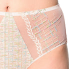 Louisa Bracq Tweegy Full Briefs korkeat alushousut roosa mallin päällä kolmannessa tuotekuvassa