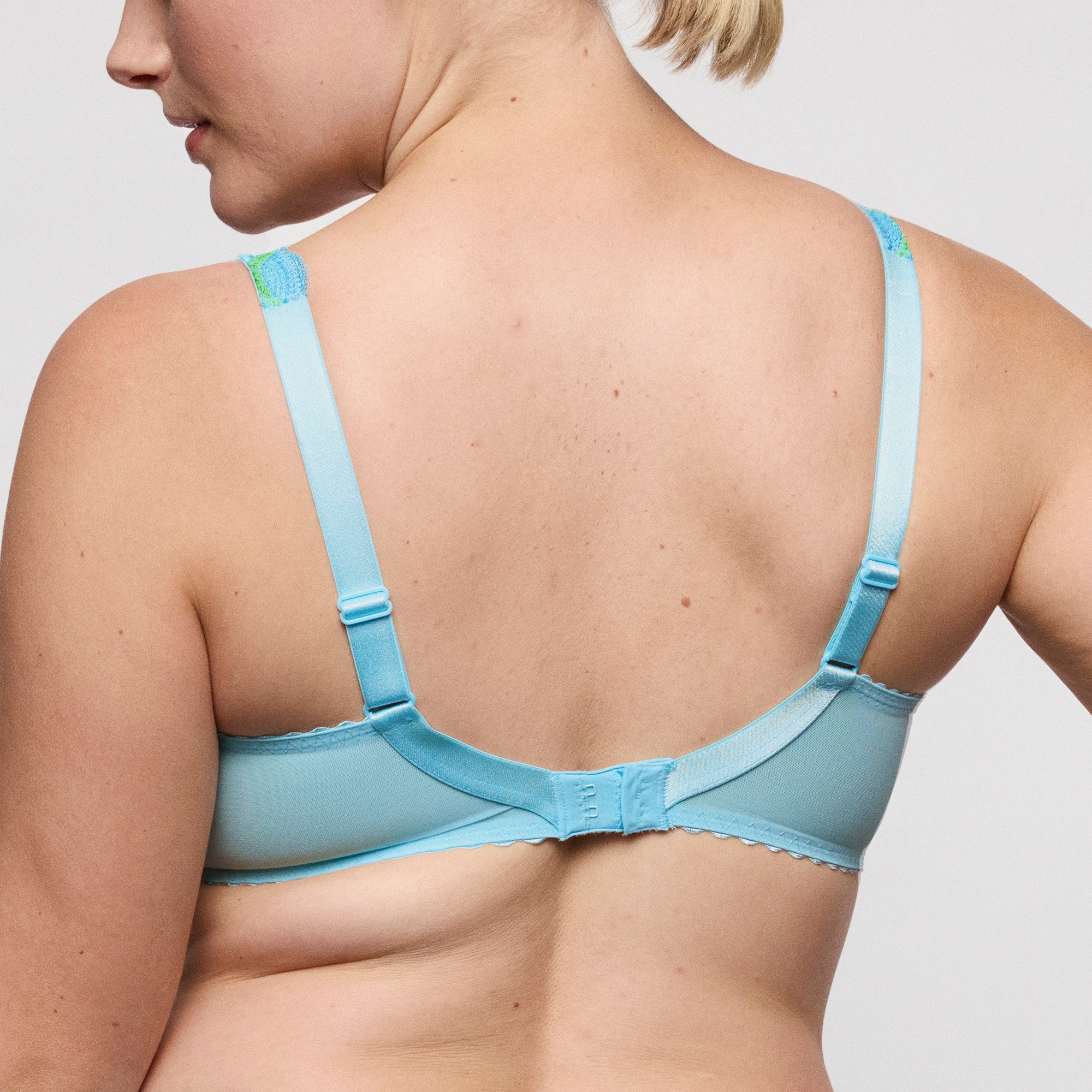 Prima Donna Cala Luna kaarituelliset kokokuppiset rintaliivit turkoosi takaa