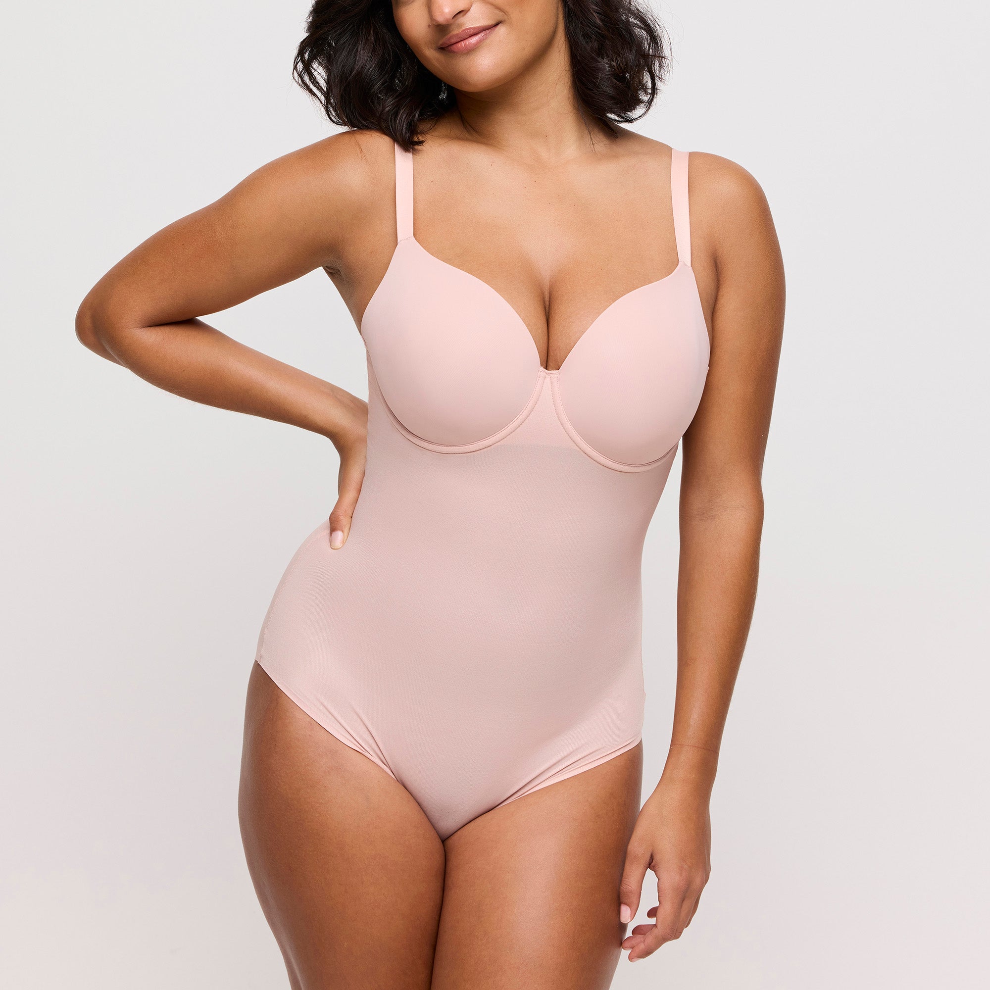 Prima Donna Figuras kaarituellinen saumaton body nude mallin päällä