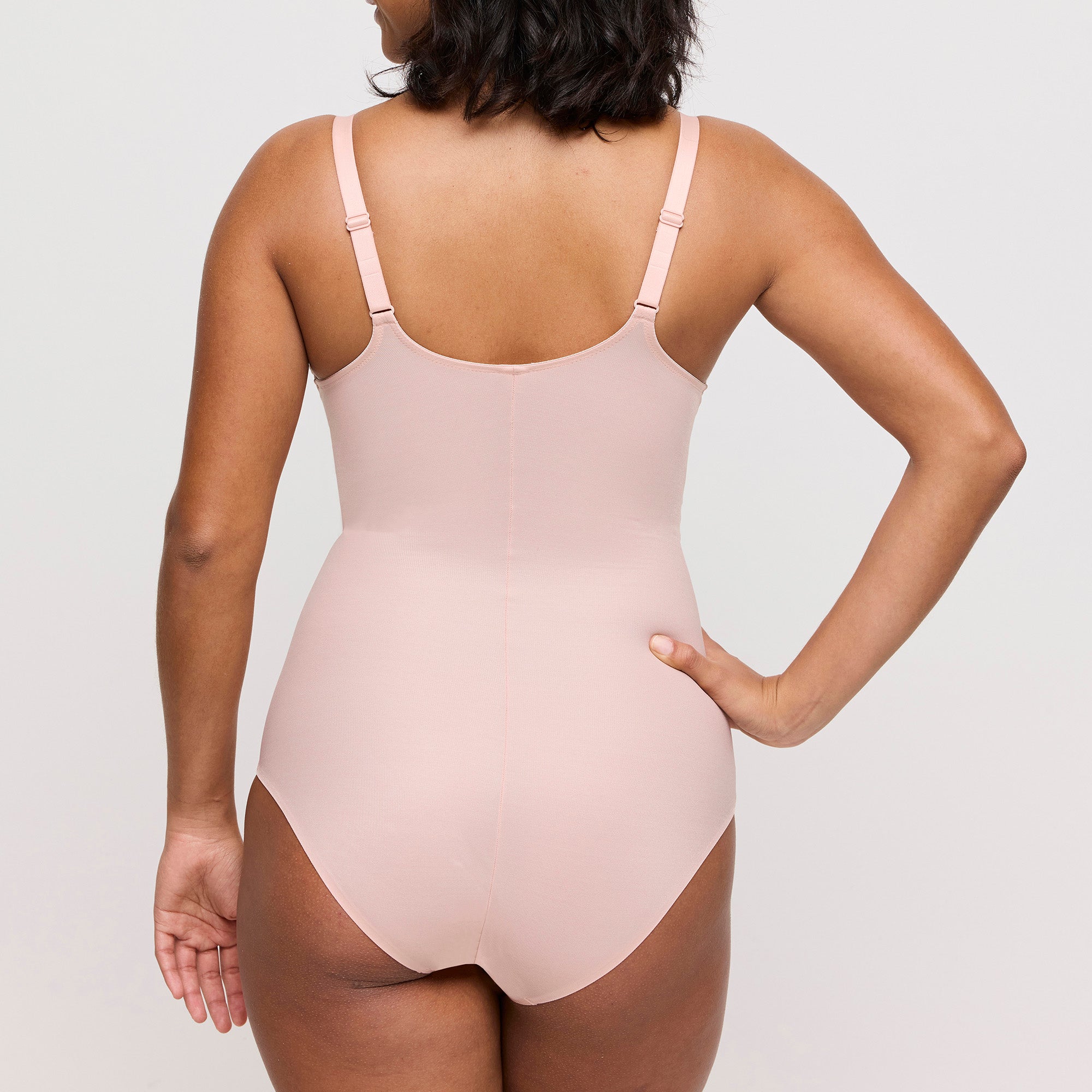 Prima Donna Figuras kaarituellinen saumaton body nude takaa kuvattuna